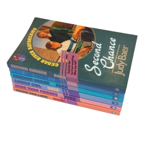 Lot of 6 Paperbacks Cedar River Daydreams #14 - #19 Judy Baer Bethany House - Picture 1 of 13
